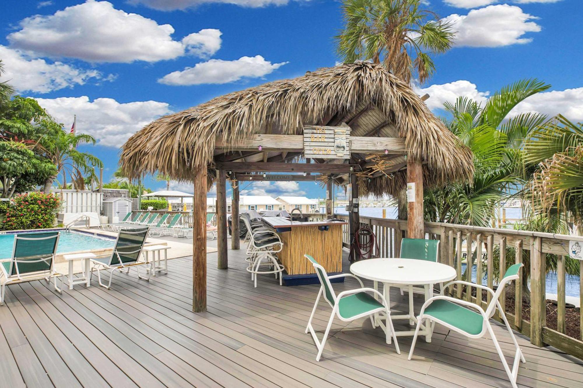 基韋斯特Aruba - Downtown Waterfront 2X2 Dock & Pool Pet-Friendly别墅 外观 照片